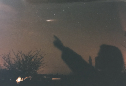 Pointing to Comet Hyakutake from my dark skies spot in dog shit alley - photo 4