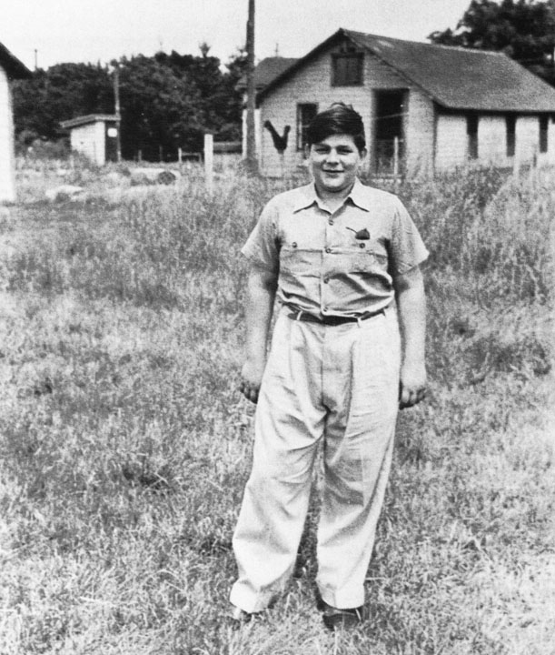 Navy boot camp 1943 Jackie was 17 After a year in the Navy Jackie - photo 11