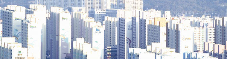 A view of Daegu Tower and modern apartments in Daegu a city known for its - photo 1