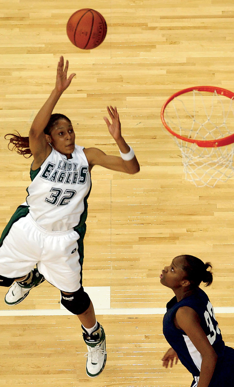 Maya playing high school ball in 2007 FACT In addition to basketball Maya was - photo 7