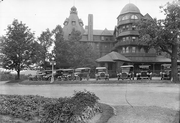 The original Battery Park Hotel circa 1920 EM Ball Photographic Collection - photo 5