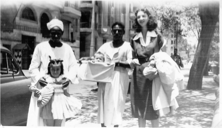Mohammed and Abdel Razak with Marina left and Laura in carrycot 19501 - photo 8