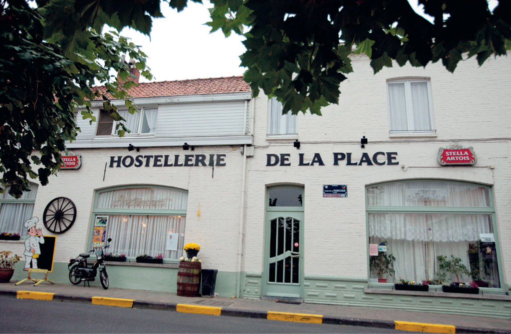 The Hostellerie de la Place in Ploegsteert where the Vandenbroucke family - photo 3