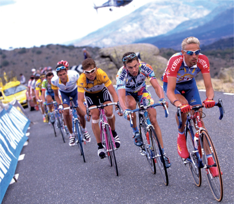 Return of the king at the Vuelta wowing observers and winning in vila Larking - photo 12