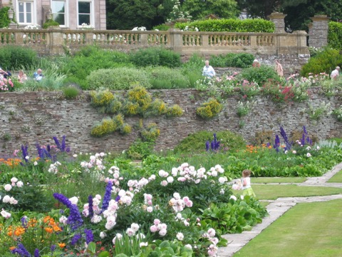 Photo credit Hestercombe Gardens Somerset photo byauthor Introduction - photo 1