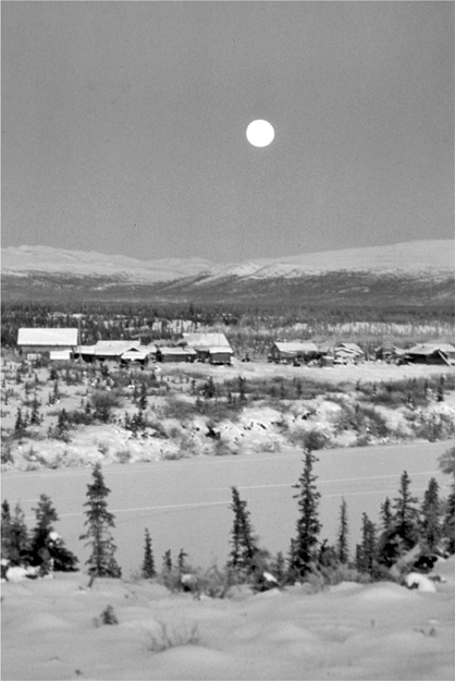 The moon rises over Arctic Village MIDNIGHT WILDERNESS JOURNEYS IN ALASKAS - photo 1