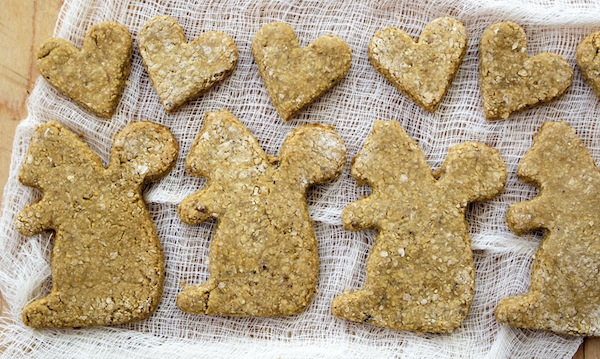 In the Dog Kitchen Great Snack Recipes for Your Dog - image 2