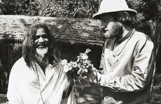 Maharishi Mahesh Yogi with the Beach Boys Mike Love at the ashram The - photo 11