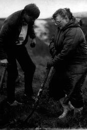 Winnie Johnson digging in the Moors for her sons remains - photo 5