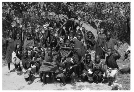 Bumpe Sierra Leone 1994 Before the rebels attacked Josephs village they - photo 2