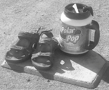 Coaching Sandals barred in eight states and mug I am a baseball dinosaur and - photo 2