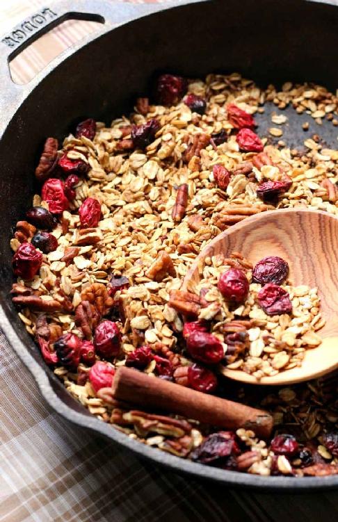 Cranberry Pecan Spiced Skillet Granola Vegetarians will be delighted with - photo 6