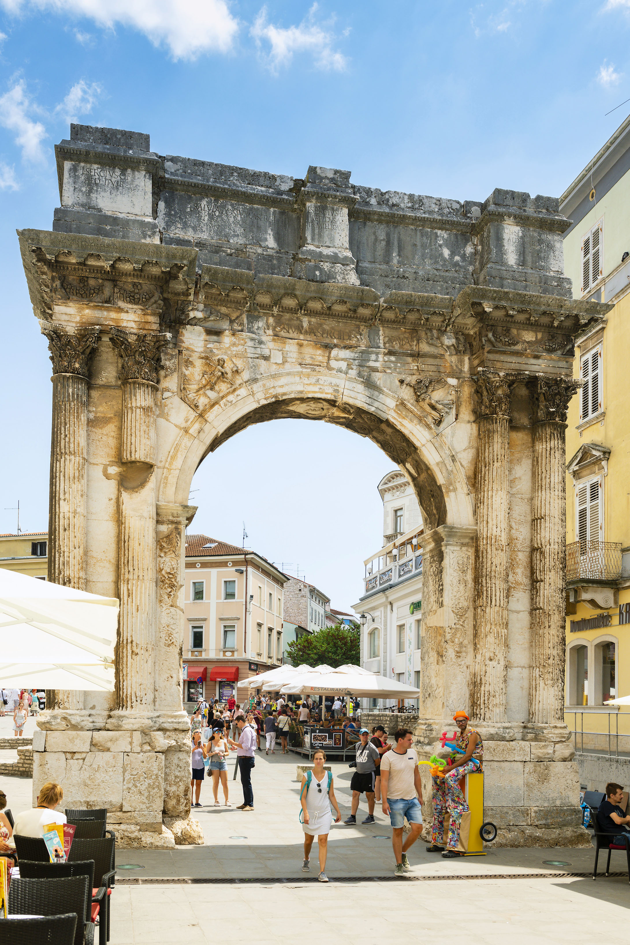 Arch of the Pula JUSTIN FOULKESLONELY PLANET By Peter Dragicevich - photo 8