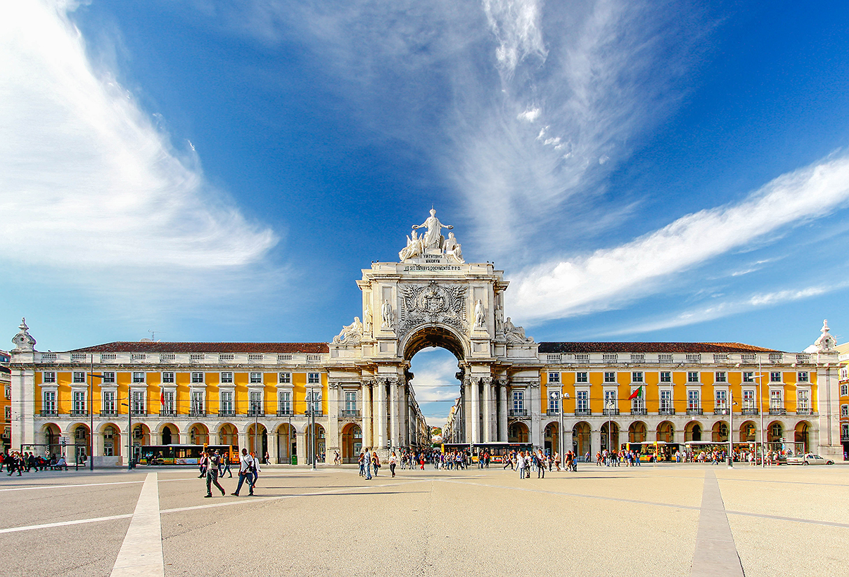 FARBREGASHARELUYA GETTY IMAGES Lisbon Top Experiences - photo 10