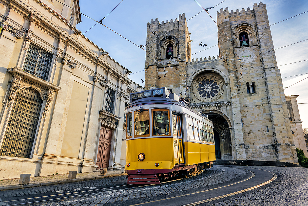 KRAFTSTOFFSHUTTERSTOCK Lisbon Top Experiences - photo 5