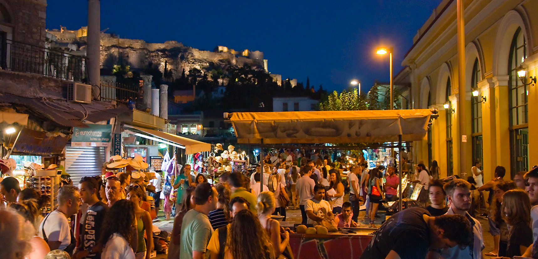 ENTRECHATGETTY IMAGES Neighbourhoods Gazi and Kolonaki tend toward slicker - photo 13