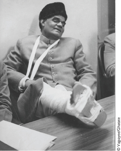 Vajpayee was injured during campaigning for the 1984 elections His electoral - photo 10