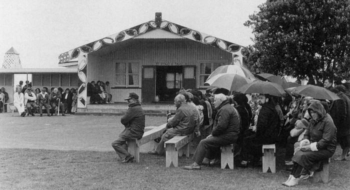 Book launch at Te Poho O Tahu August 1988 MERE WHAANGA I have recorded the - photo 2