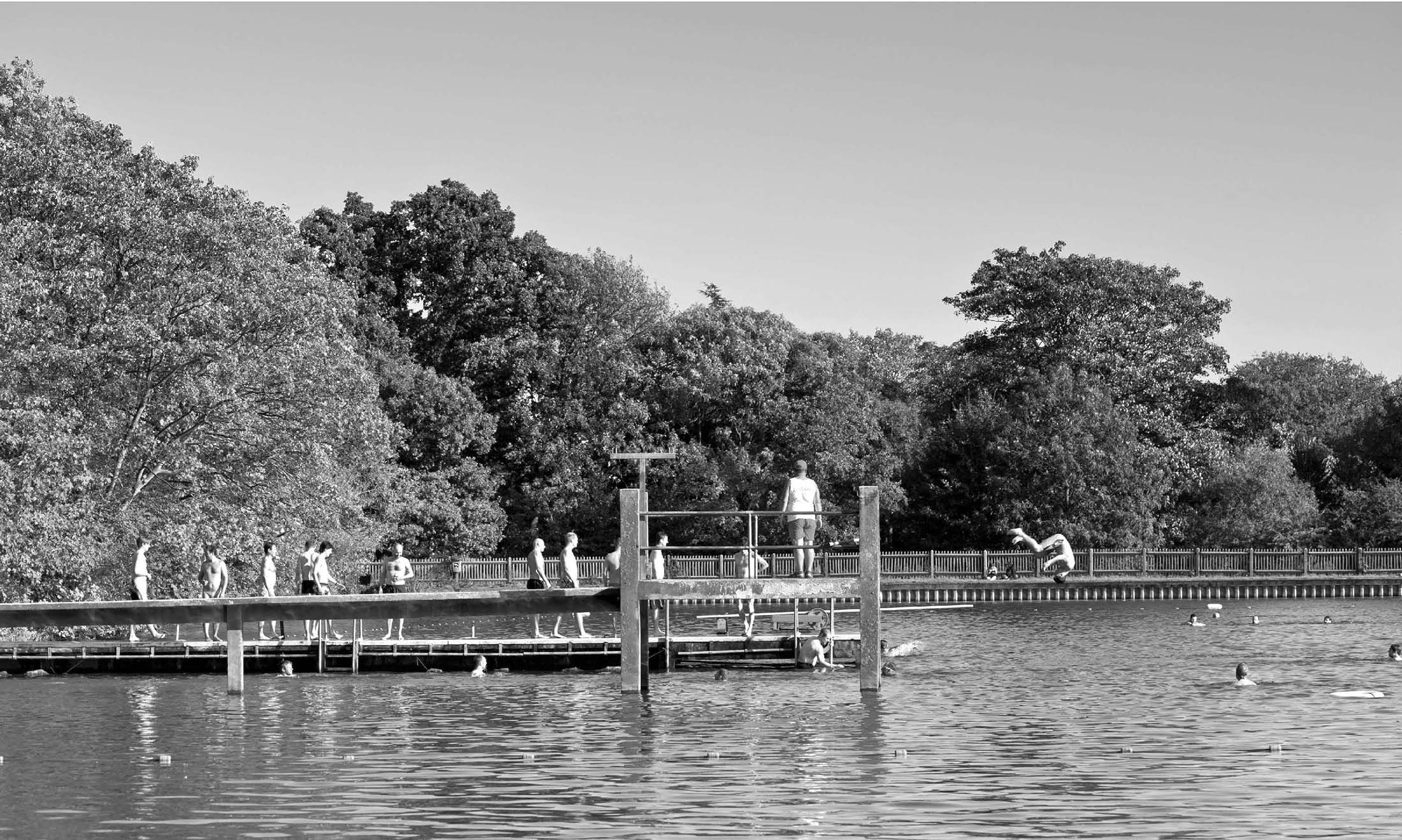 Highgate Mens Bathing Pond October 2011 Gregory WronaAlamy 2019 The water - photo 3