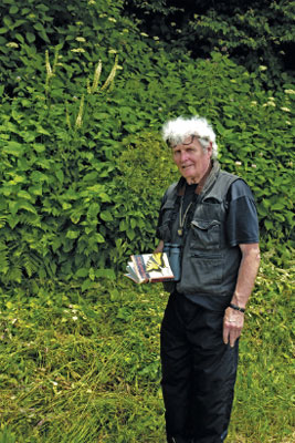 GEORGE ELLISON is a writer and naturalist He teaches workshops in bird - photo 2