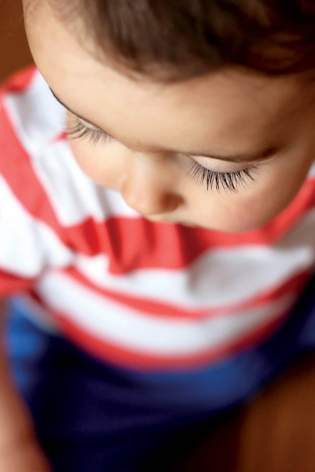 I1 Captured from above this tightly cropped portrait captures a pensive - photo 9