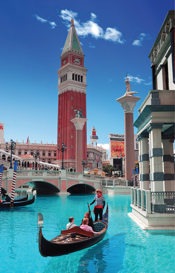 Singing gondoliers serenade visitors inside and outside the Venetian Glam - photo 10