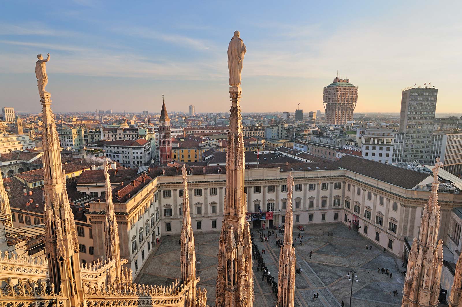 Getting an unparalleled aerial view of Milan and its bustling piazzas and - photo 4