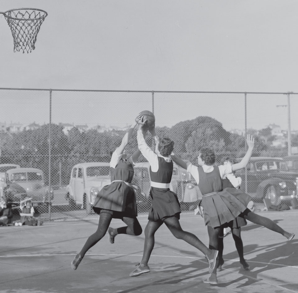 Tech Old Girls versus St Marys Wellington 1955 Alexander Turnbull Library - photo 6