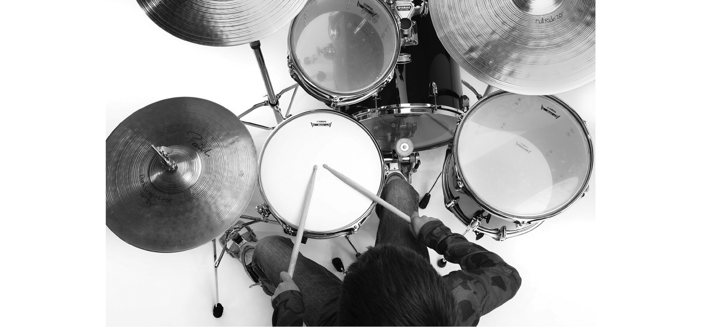 Adjust the tom-toms and cymbals so everything is within reach like this - photo 7