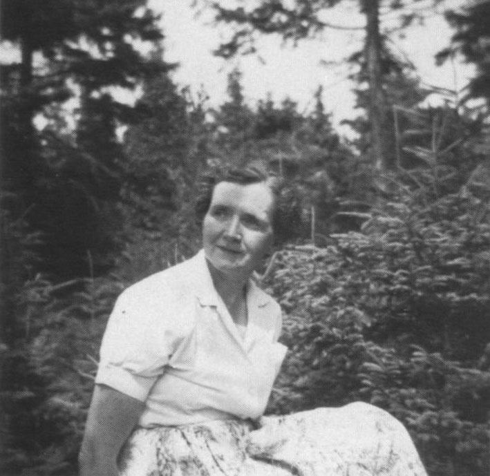 Dorothy labeled this Rachel Carson July 1955 on her wildwood lot West - photo 7