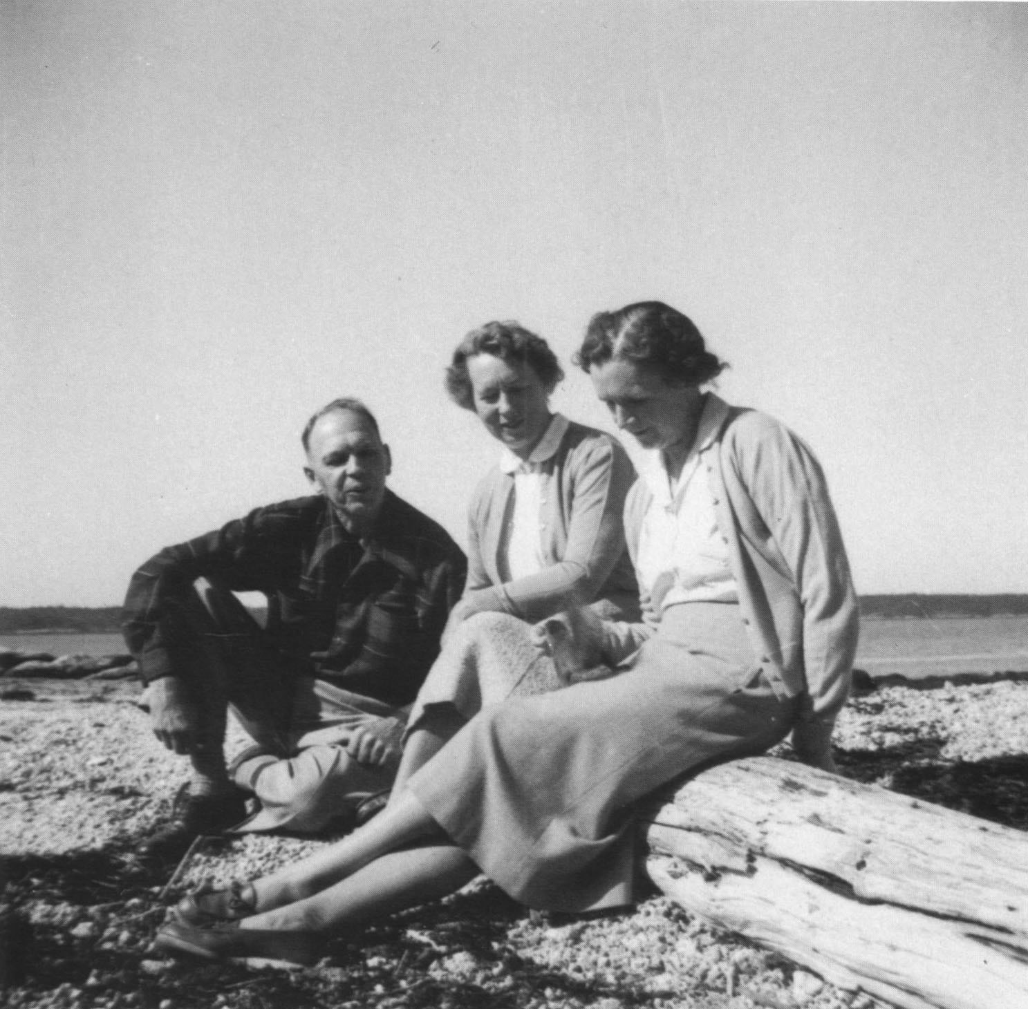 Stanley Dorothy and Rachel with squirrel Summer 1955 Rachel and her - photo 12