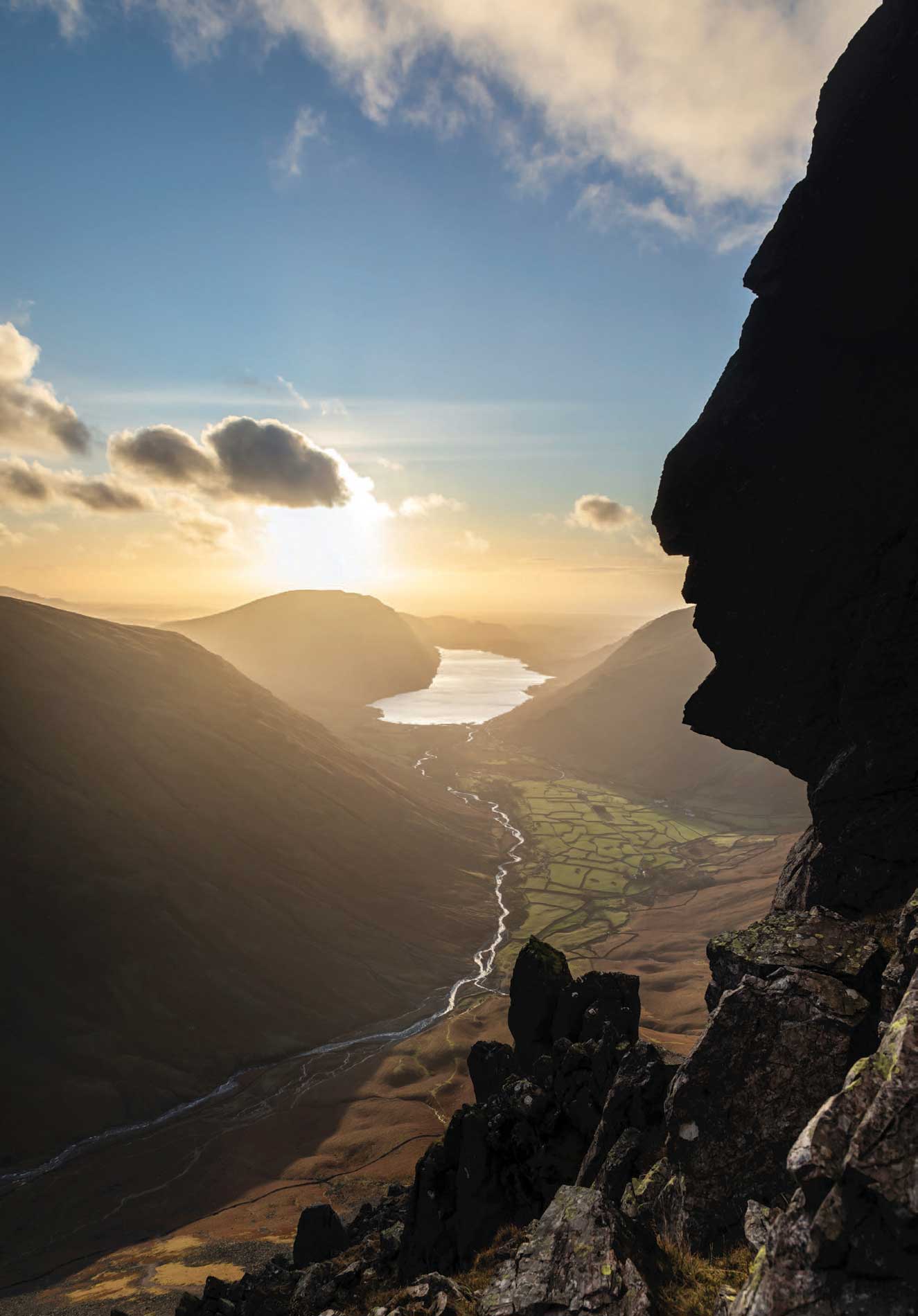 Sphinx Rock a crag high on Great Gable near the western edge of the Scafell - photo 2