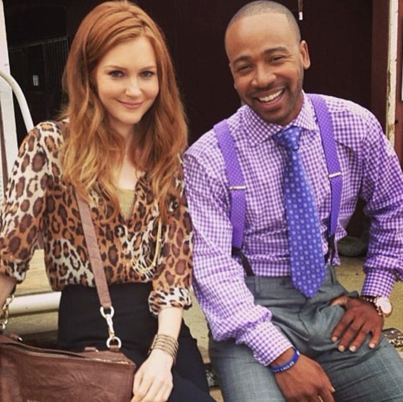 Darby Stanchfield and I As I approached the freeway a white van pulled up - photo 2