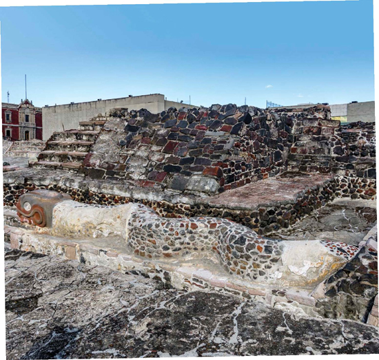 While its in ruin today Tenochtitln was once a beautiful and large city filled - photo 3