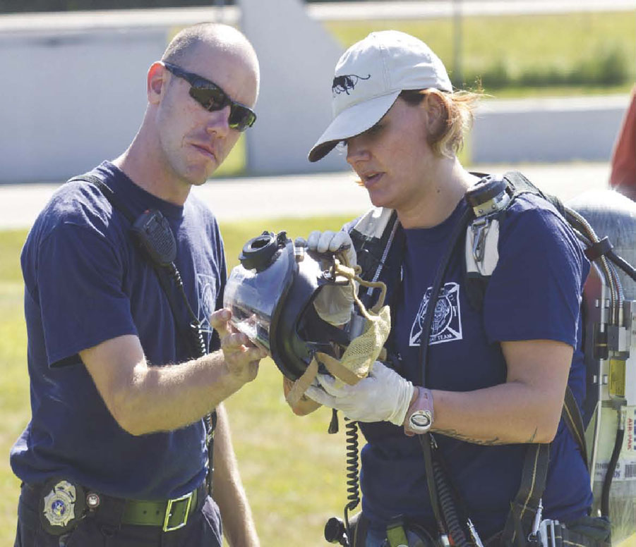 Trainees learn how to test their equipment to ensure that it is working - photo 7