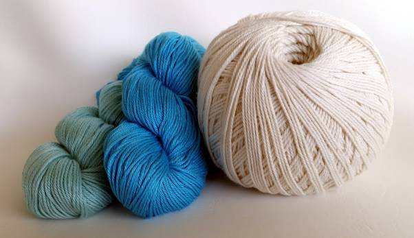 I used CascadeUltra Pima Cotton in the following colours to make the blues - photo 6