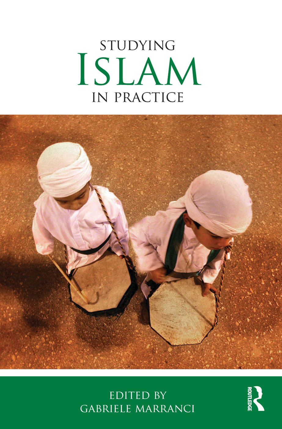 Studying Islam in Practice This book presents Islam as a lived religion through - photo 1