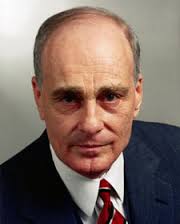 Figure 7 AuthorLawyer VincentBugliosi My e-book is very differentfrom what - photo 7