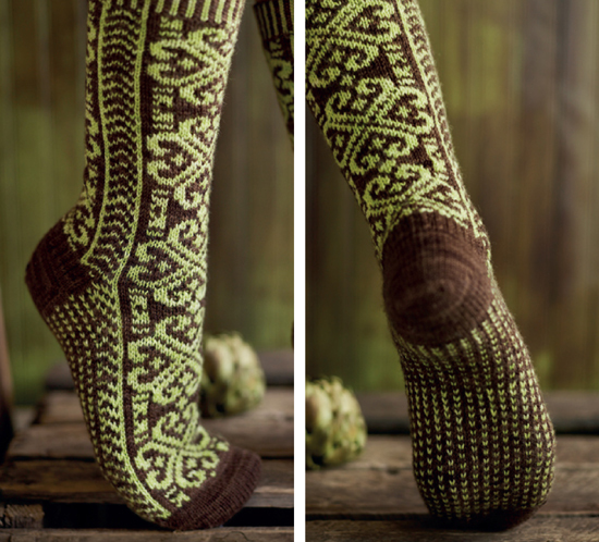 NORWEGIAN ROSE TOE-UP SOCKS To download a printable copy of t - photo 3