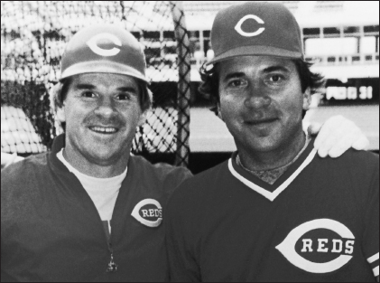 TEAMMATES Pete Rose with two-time MVP Johnny Bench THREE-TIME BATTING - photo 18