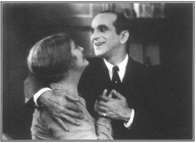 The scene that began to close the door on silent movies Al Jolson and Eugnie - photo 4