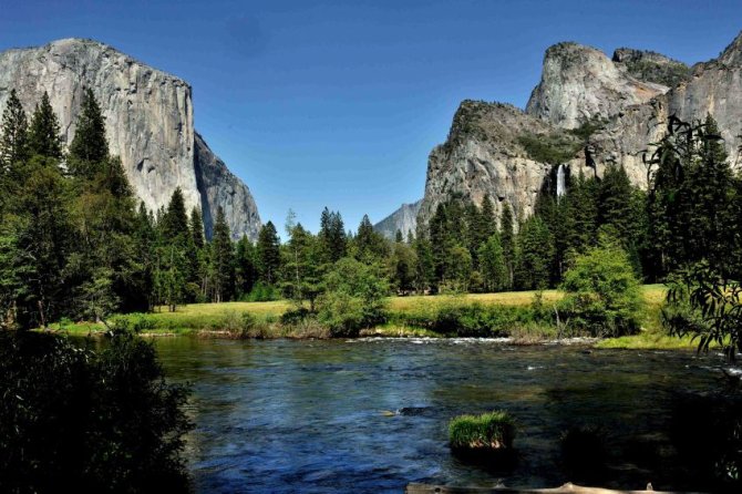 Smart Travel Guide to 16 National Parks in the Western United States--Camping Hiking Guide Also InDepth Guide to Yosemite Olympic Grand Canyon - photo 22