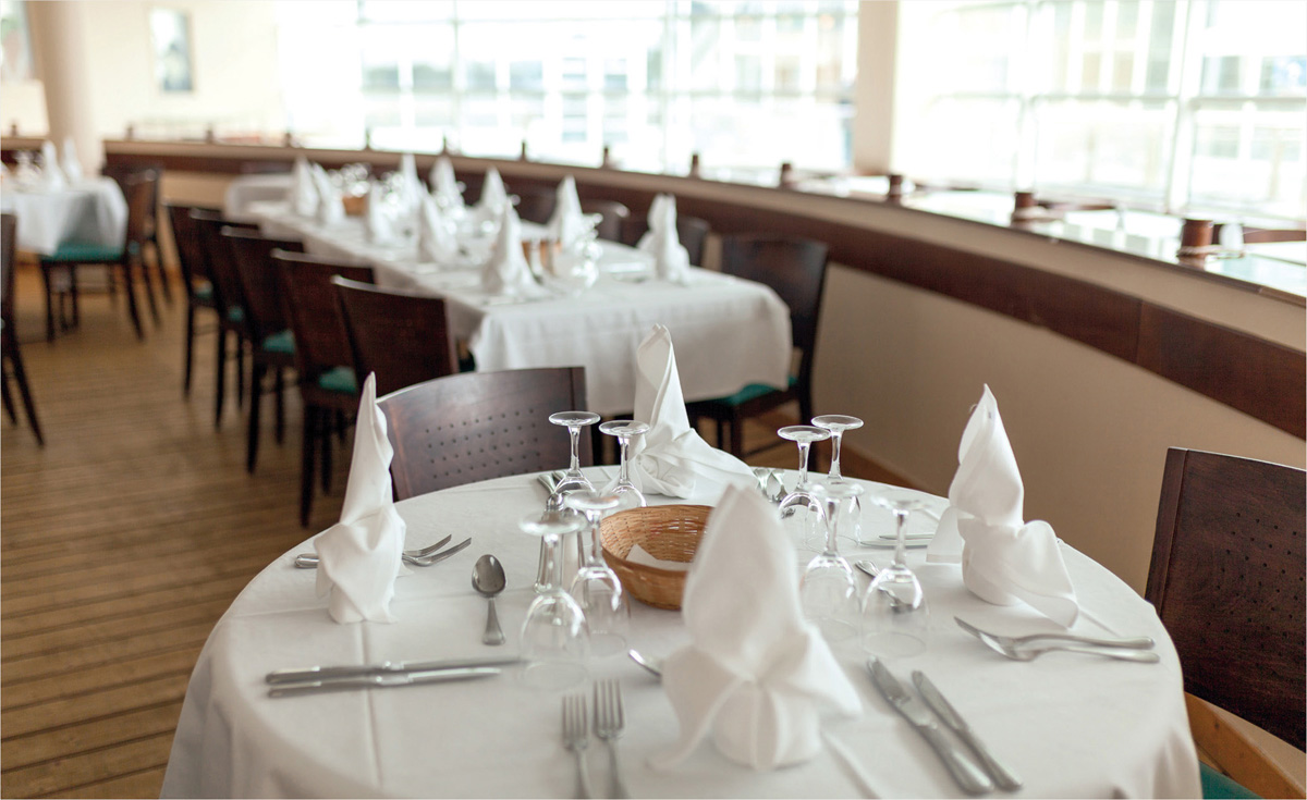 Restaurant ready for clients LINING Table covered in a thick material - photo 14