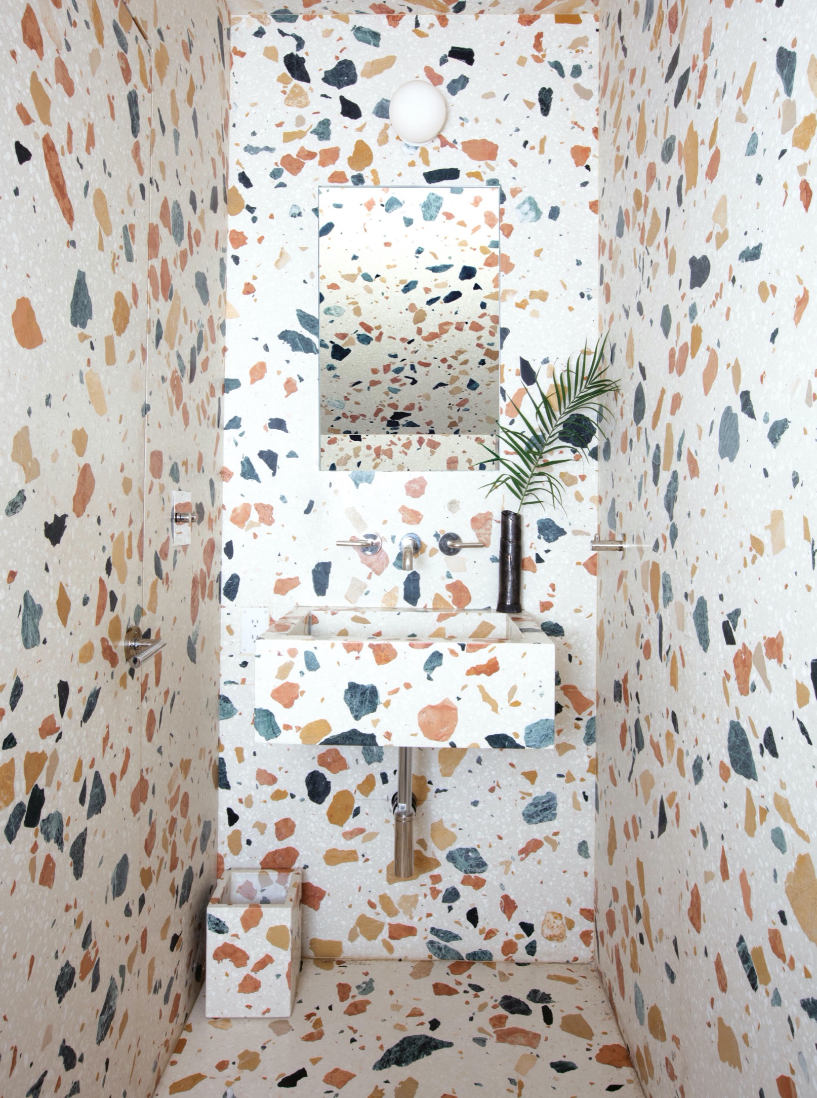 A bathroom lined in Marmoreal by Max Lamb for Dzek in the Los Angeles home of - photo 2