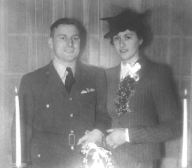 Frank and Margots wedding Canada December 7th 1941 Frank on first trip - photo 6