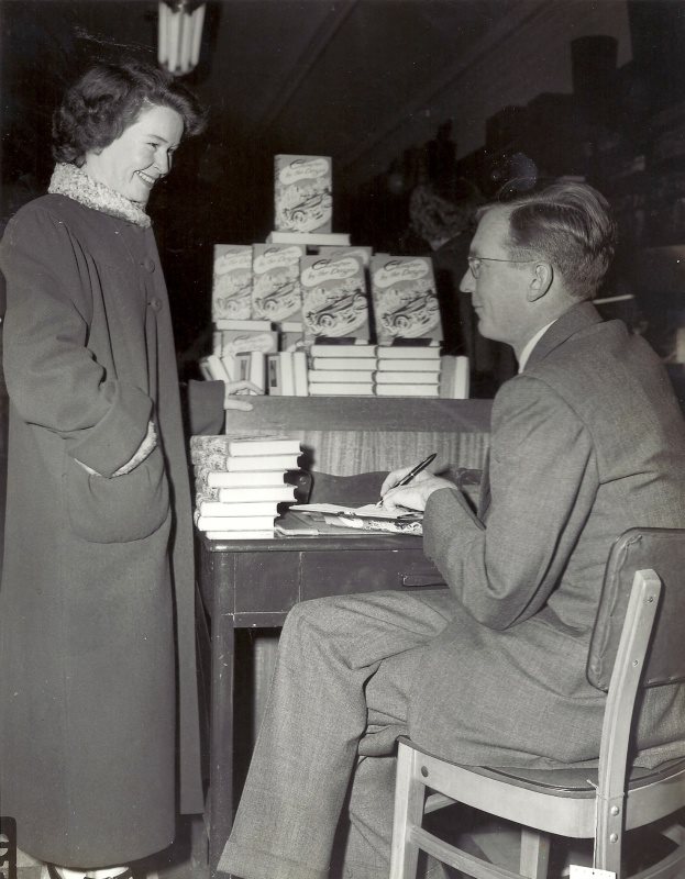 Frank B Gilbreth Jr autographs copies of Cheaper by the Dozen in 1948 as his - photo 8