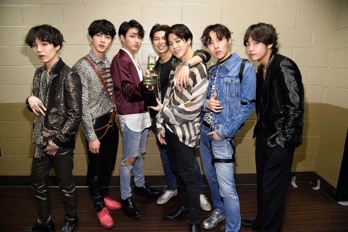 BTS backstage at the 2018 BBMAs The septet has been experiencing a lot of big - photo 6