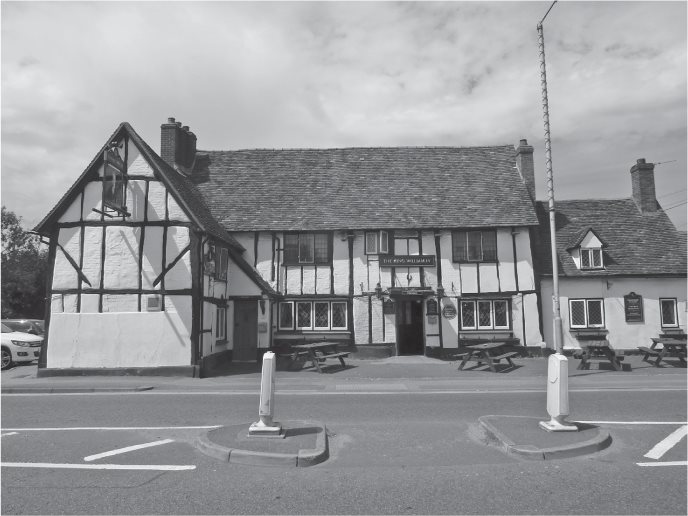 The King William IV public house at 36 High Street Kempston where Helen - photo 6