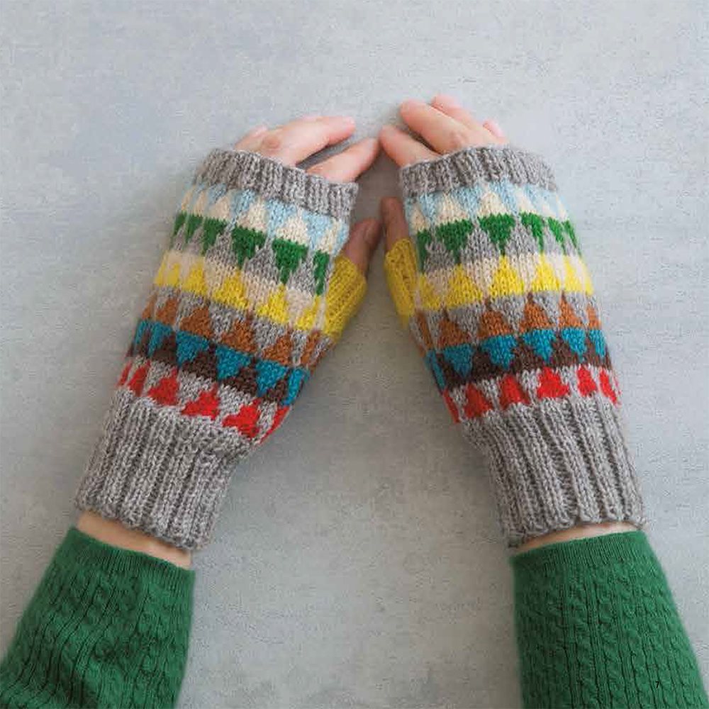C Natural Colors Simple but elegant these fingerless mitts seem incredibly - photo 7
