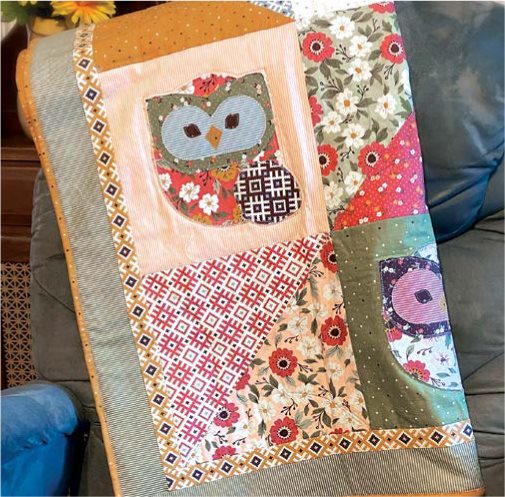 Raw-Edge Appliqu Owl Quilt Raw-edge appliqu and digital cutting go hand in - photo 10